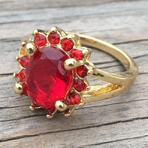 Garnet Flower gold plated fashion ring sz 7 brand new